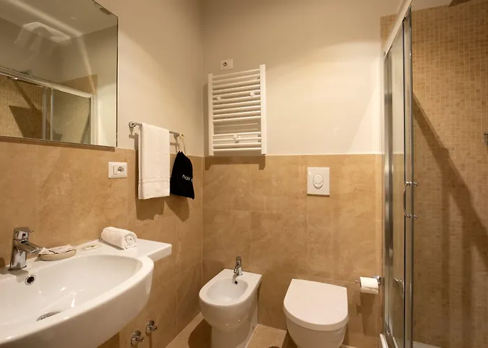 Otel Gran Torino