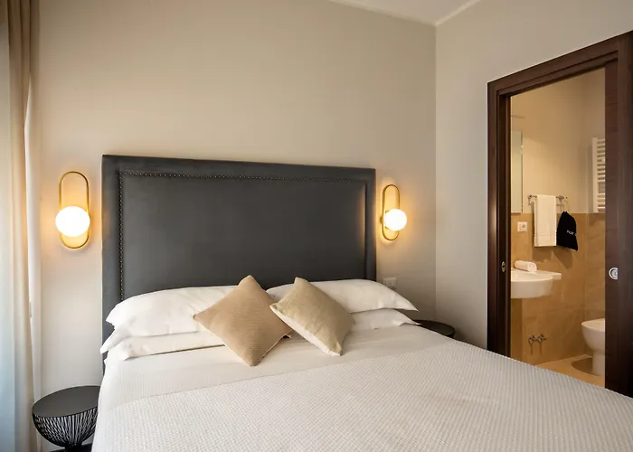 Otel Gran Torino
